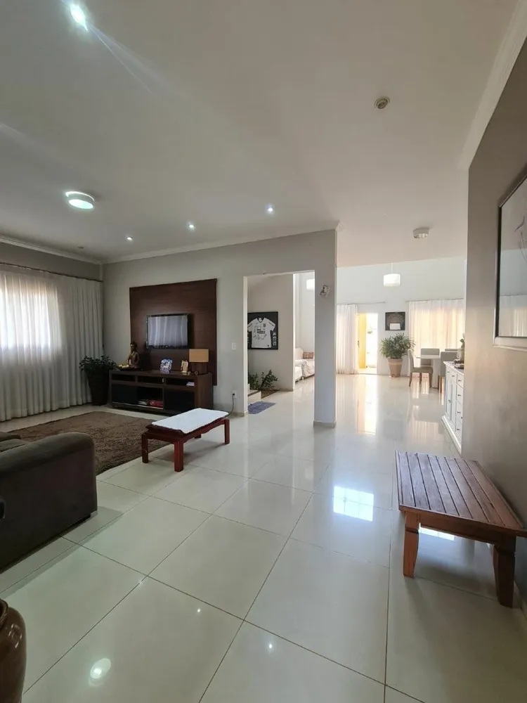 Casa, 3 quartos, 424 m² - Foto 19