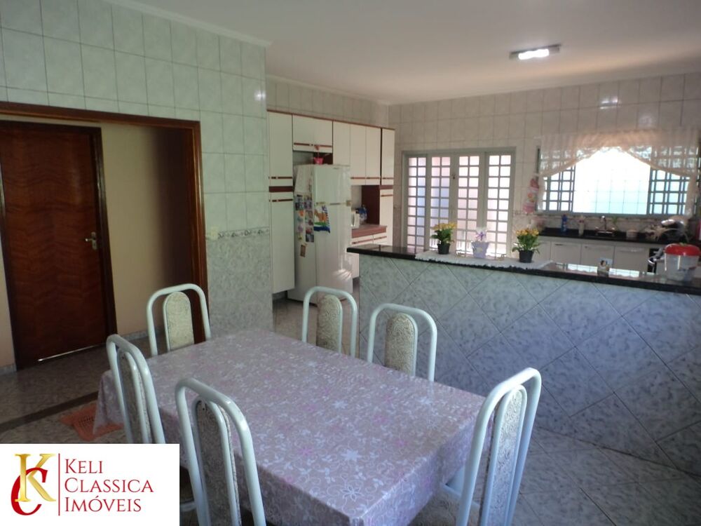 Casa, 5 quartos, 380 m² - Foto 2