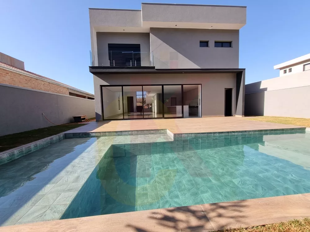 Casa à venda com 3 quartos, 340m² - Foto 8