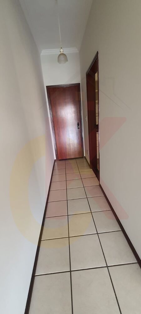 Apartamento à venda com 3 quartos, 121m² - Foto 5