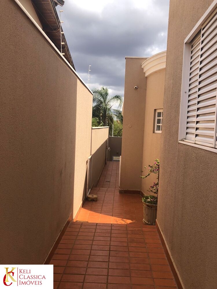 Casa, 3 quartos, 288 m² - Foto 3