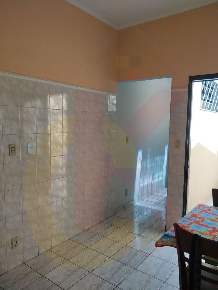 Casa, 3 quartos, 290 m² - Foto 2