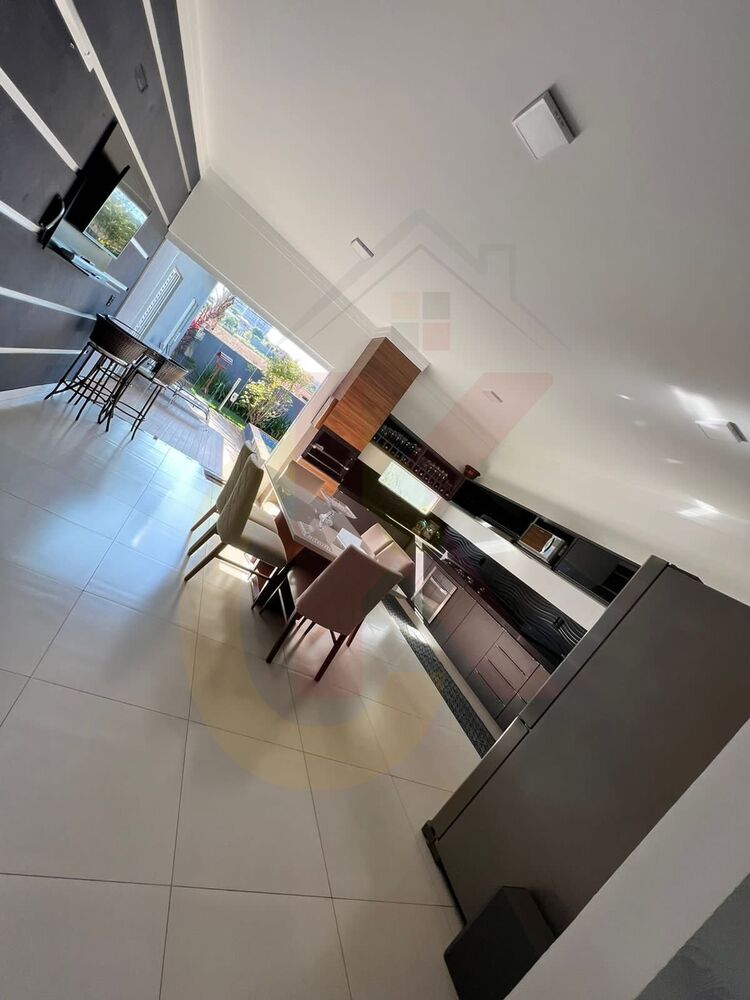 Casa, 3 quartos, 156 m² - Foto 1