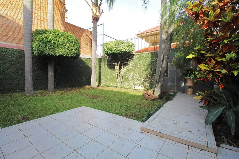 Casa, 4 quartos, 381 m² - Foto 1