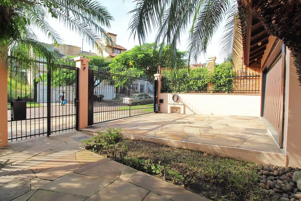Casa, 4 quartos, 381 m² - Foto 2