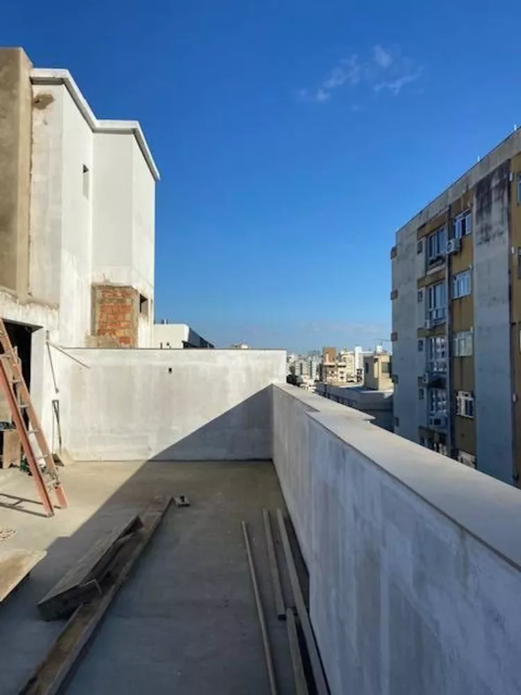 Cobertura à venda com 2 quartos, 143m² - Foto 2