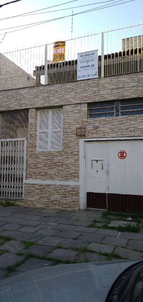 Casa, 3 quartos, 227 m² - Foto 2