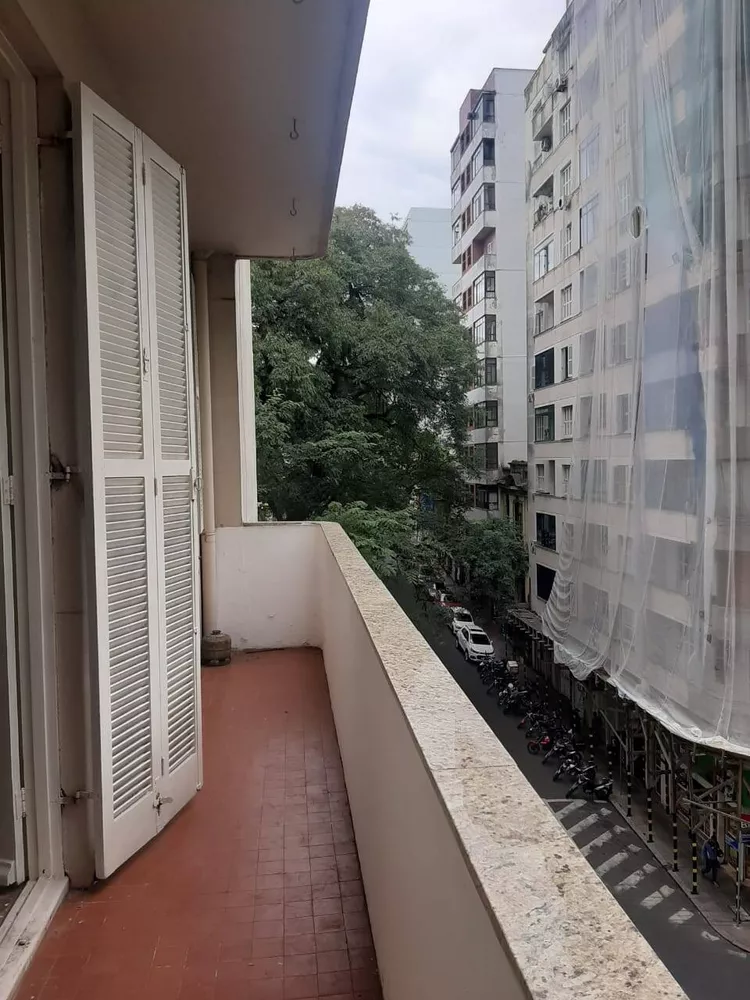 Apartamento à venda com 3 quartos, 99m² - Foto 2