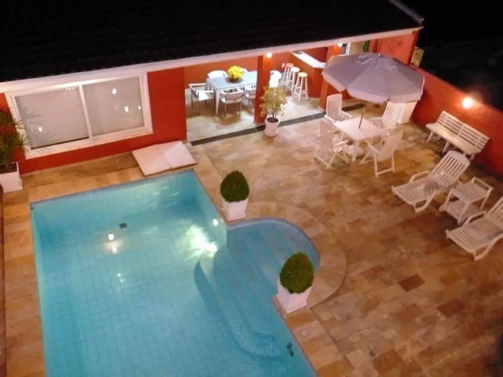 Casa, 4 quartos, 392 m² - Foto 1