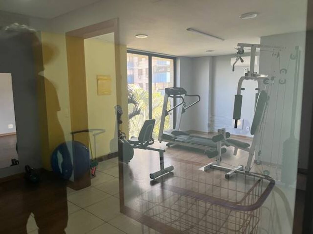 Apartamento para alugar com 3 quartos, 109m² - Foto 12