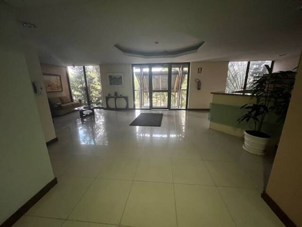 Apartamento para alugar com 3 quartos, 109m² - Foto 10