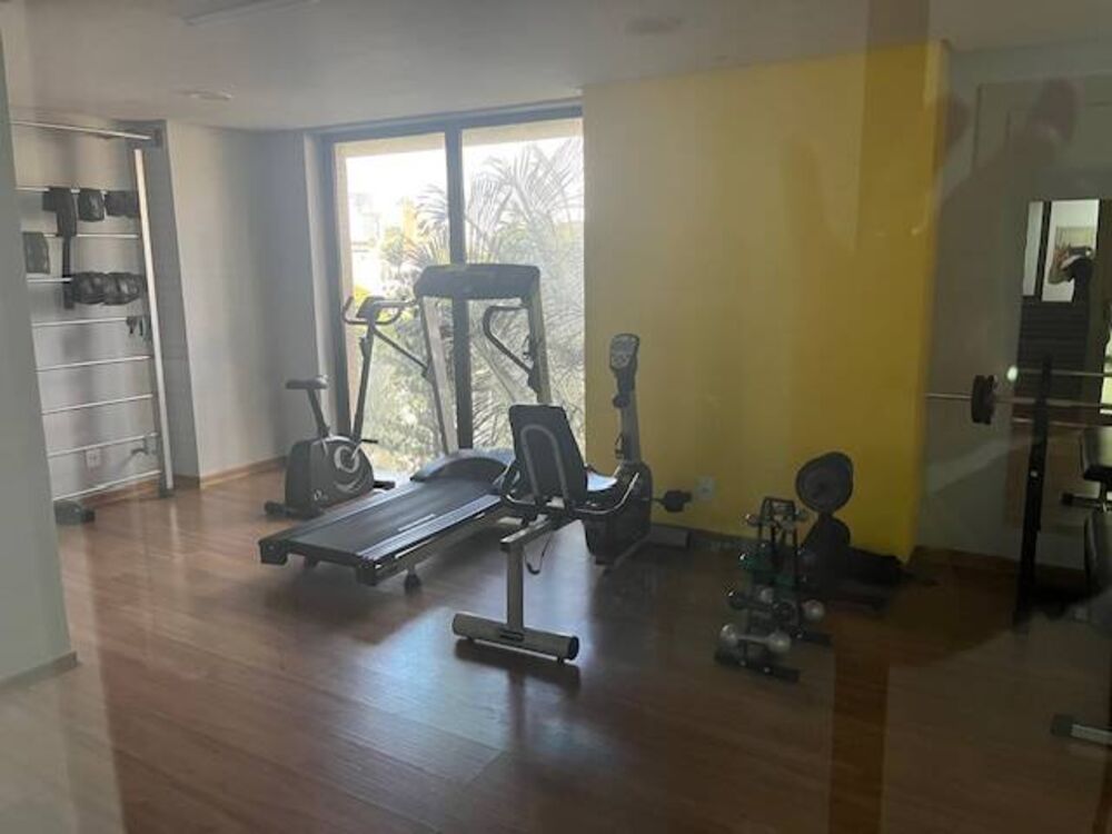 Apartamento para alugar com 3 quartos, 109m² - Foto 11