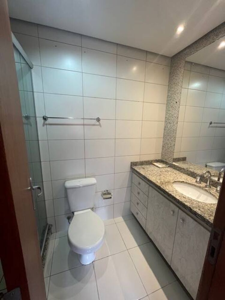 Apartamento para alugar com 3 quartos, 109m² - Foto 4