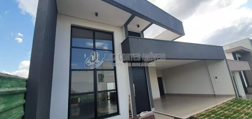 Casa à venda com 3 quartos, 201m² - Foto 3