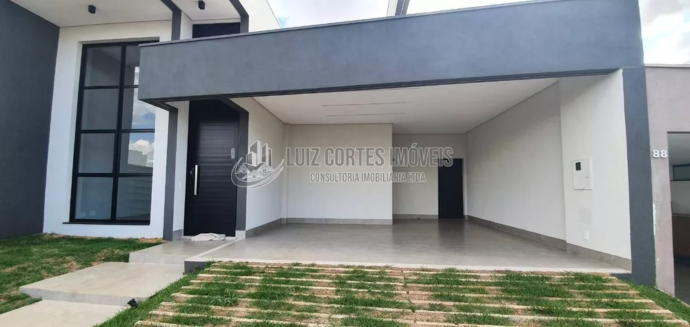 Casa à venda com 3 quartos, 201m² - Foto 4