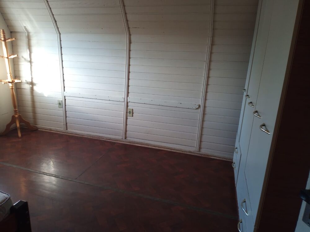 Casa à venda com 5 quartos, 200m² - Foto 38
