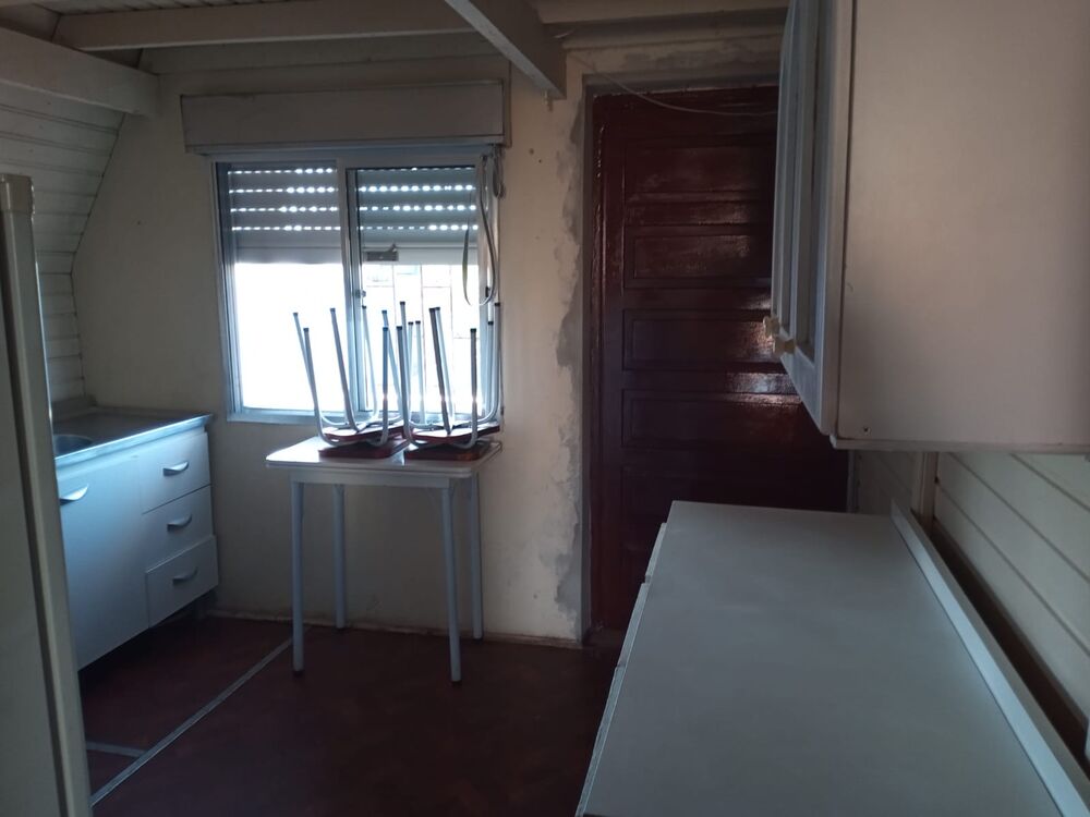 Casa à venda com 5 quartos, 200m² - Foto 13