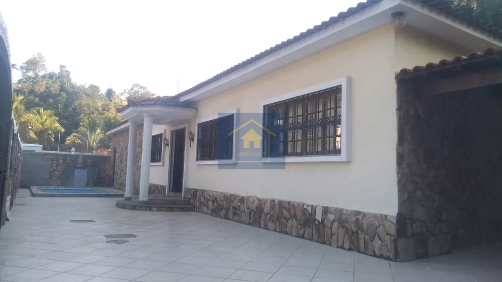 Casa, 4 quartos, 320 m² - Foto 3