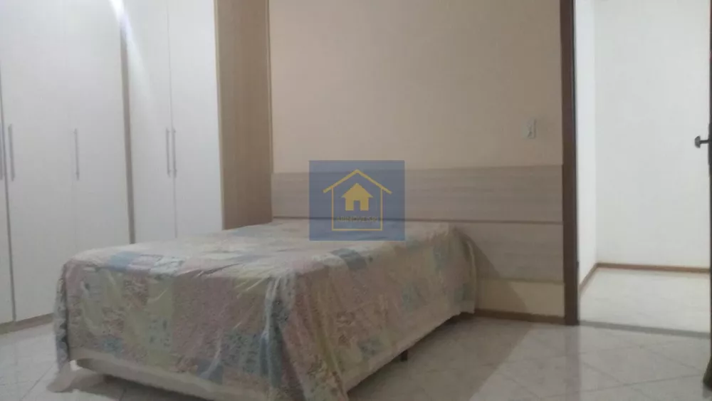 Casa, 4 quartos, 320 m² - Foto 1