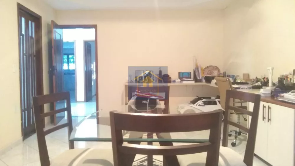 Casa, 4 quartos, 320 m² - Foto 29
