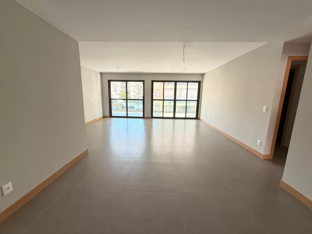 Cobertura, 4 quartos, 271 m² - Foto 2