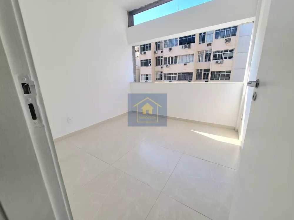 Apartamento à venda com 2 quartos, 60m² - Foto 2