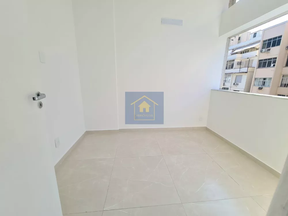 Apartamento à venda com 2 quartos, 60m² - Foto 3