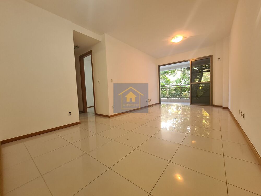 Apartamento à venda com 2 quartos, 72m² - Foto 20
