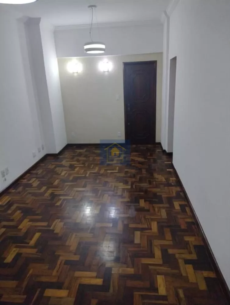 Apartamento à venda com 3 quartos, 83m² - Foto 1