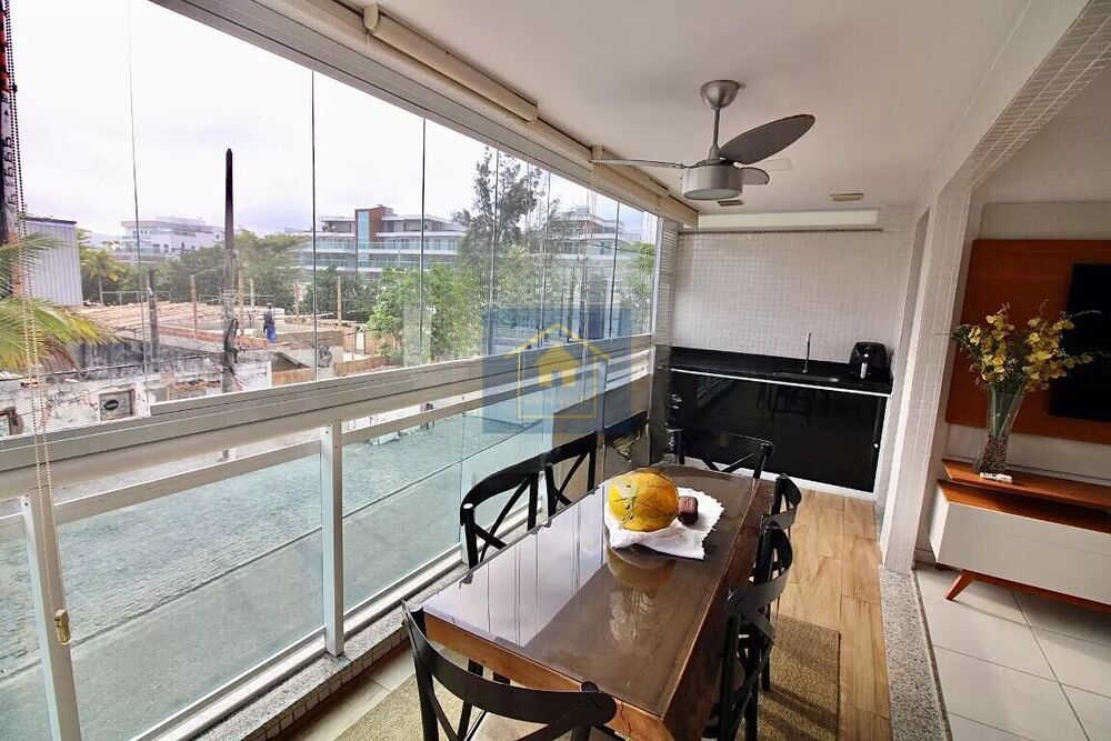 Apartamento à venda com 2 quartos, 86m² - Foto 1