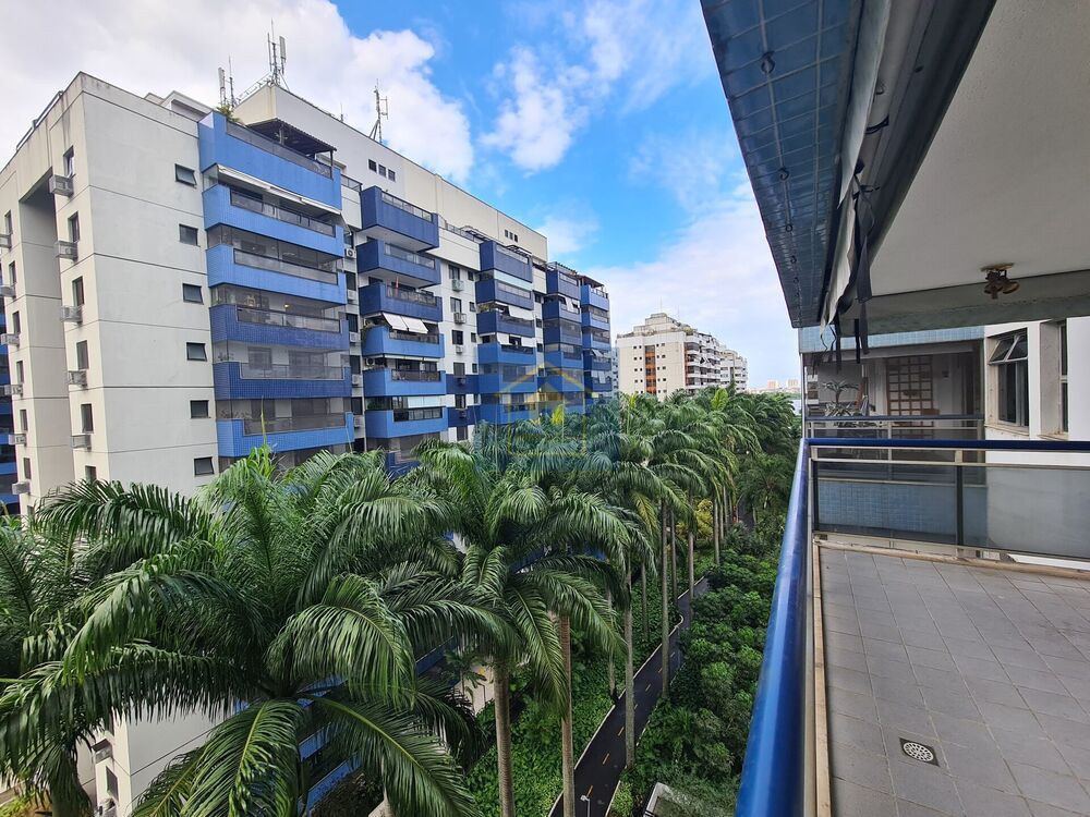 Apartamento à venda com 2 quartos, 91m² - Foto 9