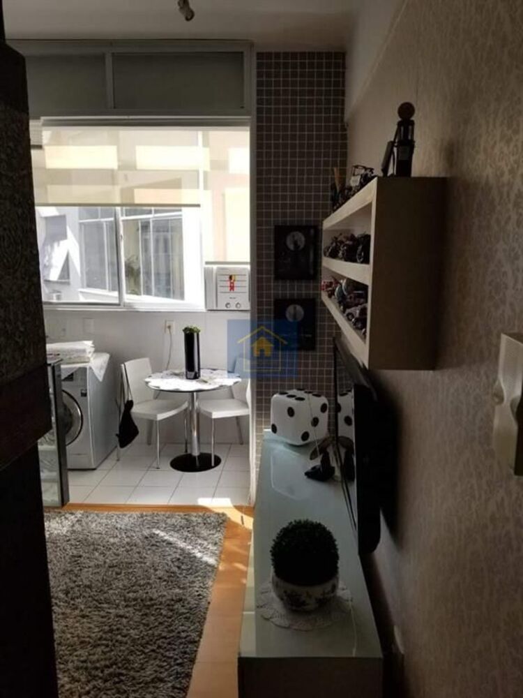 Apartamento à venda com 1 quarto, 53m² - Foto 12