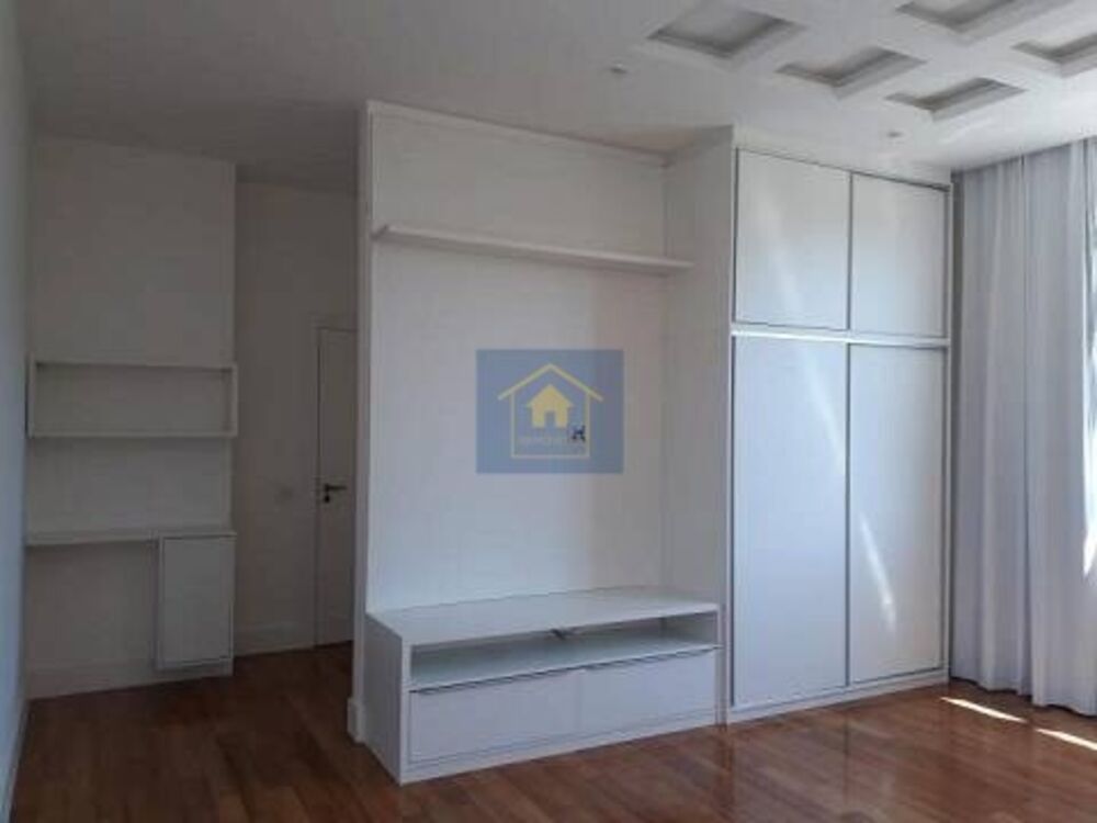 Casa à venda com 5 quartos, 900m² - Foto 4