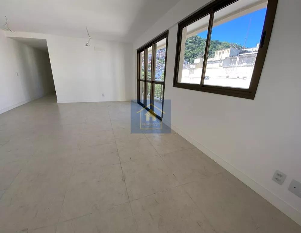 Apartamento à venda com 3 quartos, 136m² - Foto 3