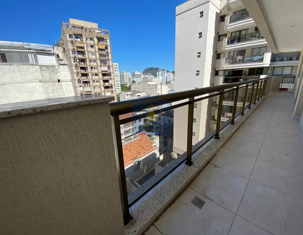 Apartamento à venda com 3 quartos, 136m² - Foto 5