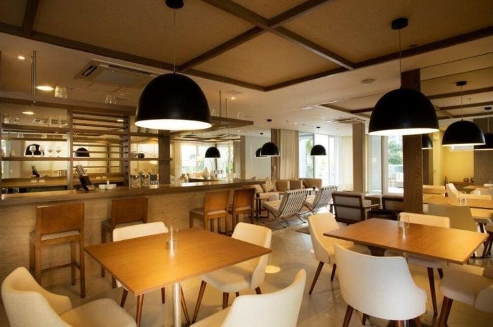 Cobertura à venda com 2 quartos, 157m² - Foto 4