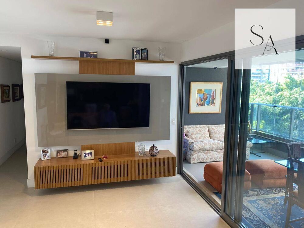 Apartamento, 3 quartos, 131 m² - Foto 2