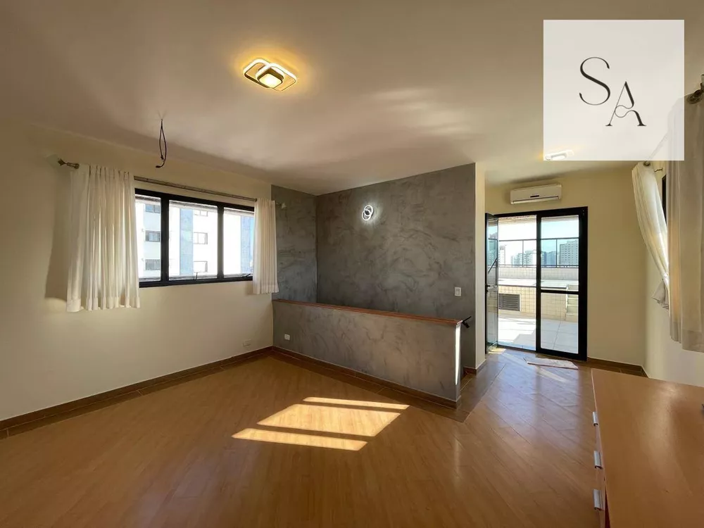 Cobertura, 3 quartos, 210 m² - Foto 4