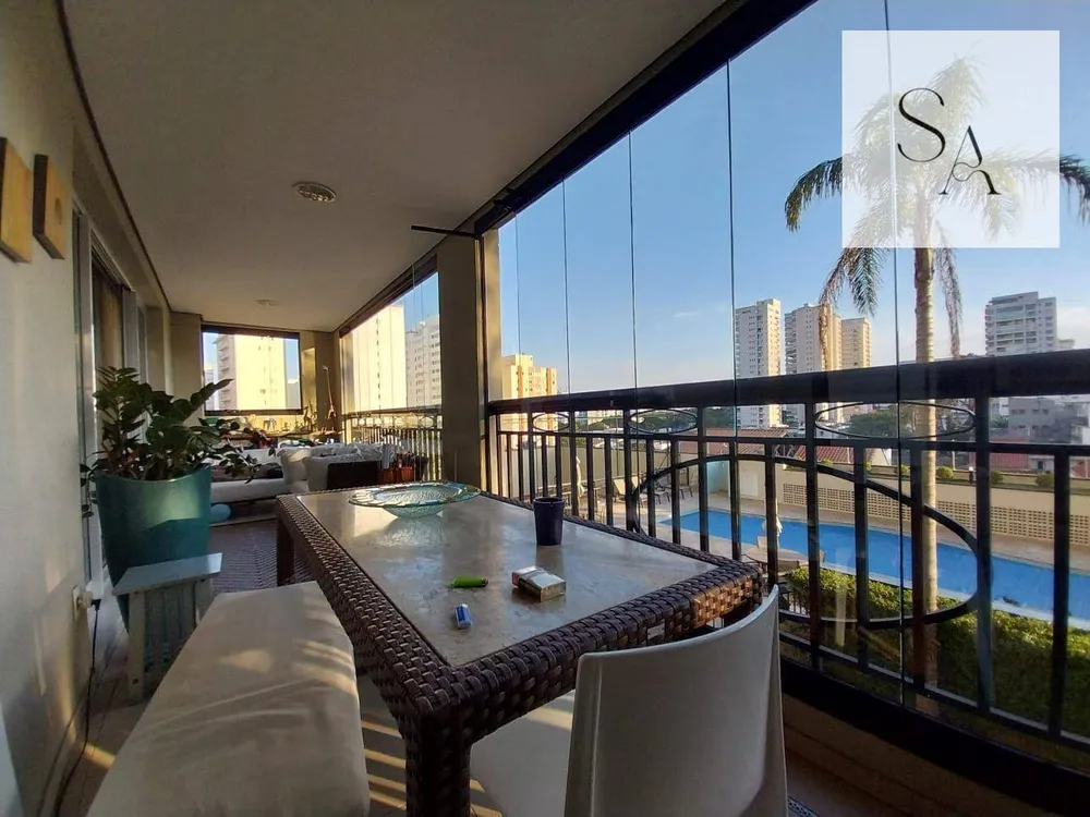 Apartamento, 3 quartos, 189 m² - Foto 1