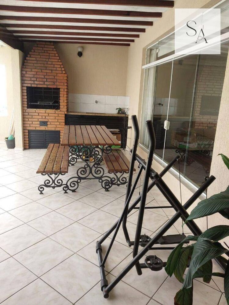 Cobertura, 3 quartos, 230 m² - Foto 4