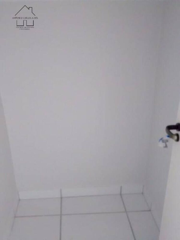Casa à venda com 3 quartos, 180m² - Foto 3