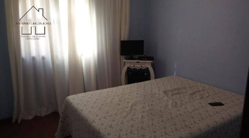 Chácara, 4 quartos, 2852 m² - Foto 4