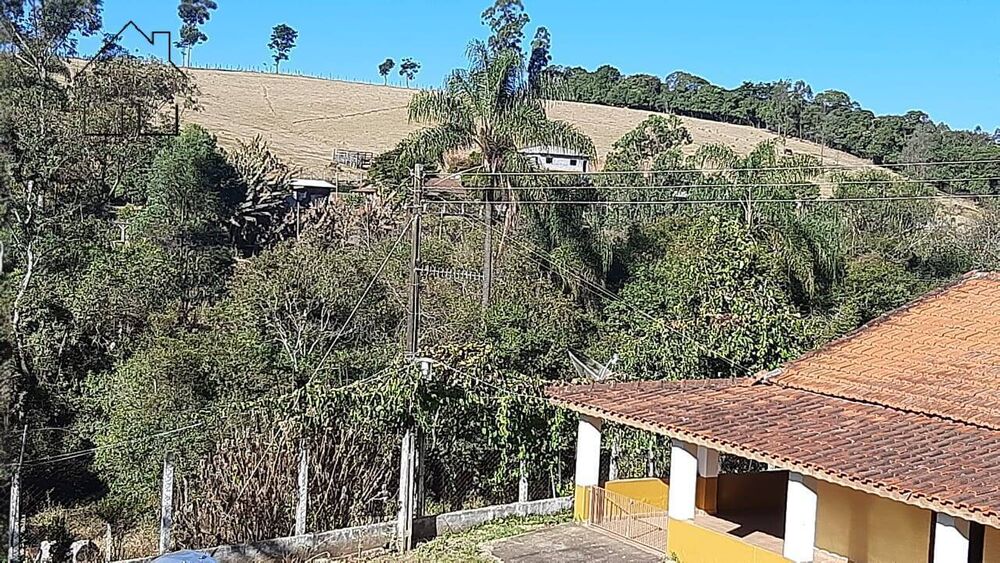 Sítio à venda com 6 quartos, 180m² - Foto 2