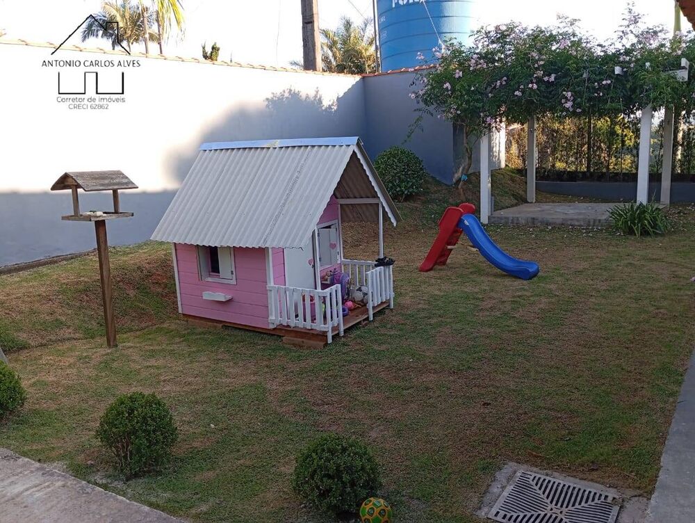 Casa, 3 quartos, 250 m² - Foto 1