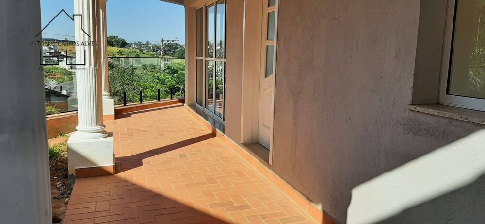 Casa, 4 quartos, 306 m² - Foto 3