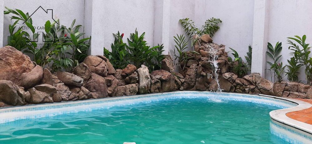 Casa, 4 quartos, 306 m² - Foto 1