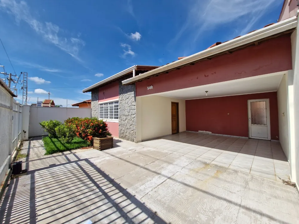 Casa, 3 quartos, 270 m² - Foto 1