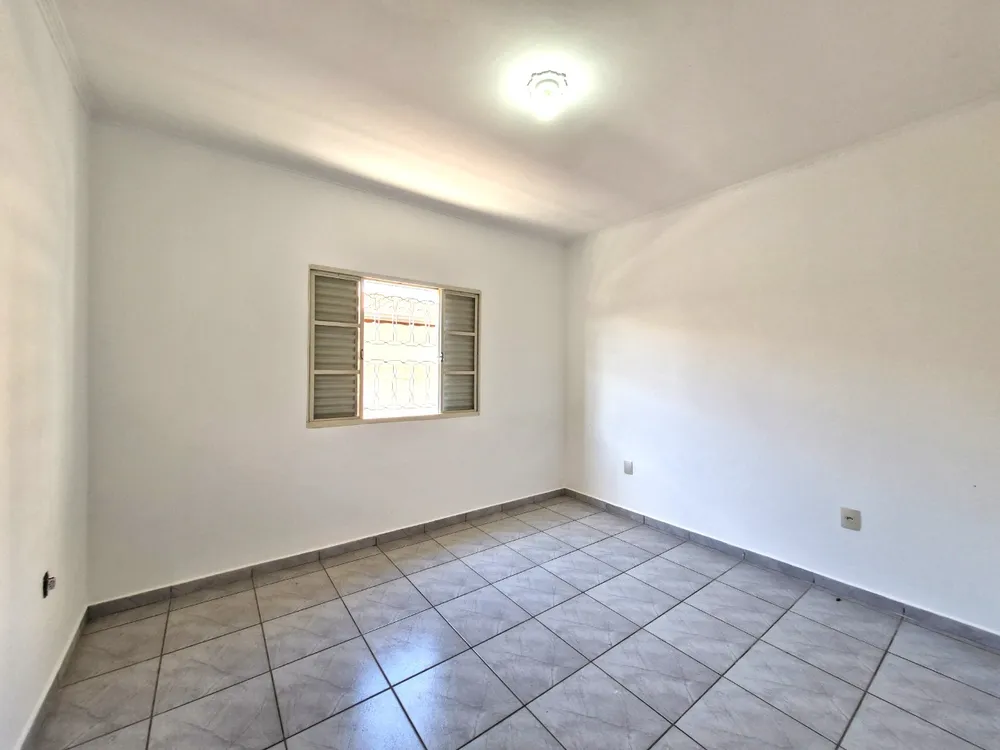 Casa, 3 quartos, 270 m² - Foto 12