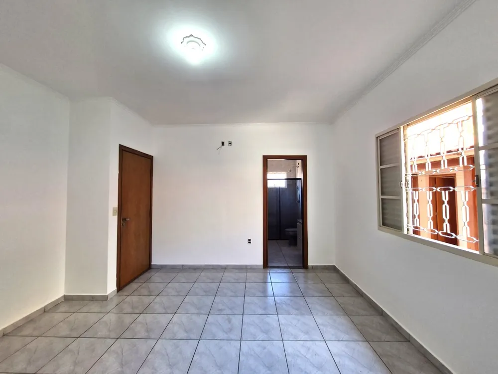 Casa, 3 quartos, 270 m² - Foto 15