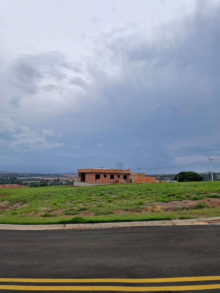 Terreno, 321 m² - Foto 1